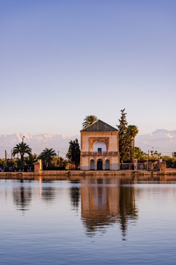 Menara Gardens and Atlas Mountains in Marrakech,Morocco. Excursions tout compris Marrakech Palmeraie Hotel Marrakech